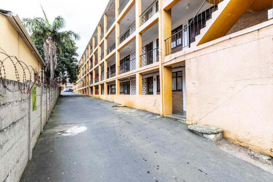 2 Bedroom Property for Sale in Southernwood Eastern Cape